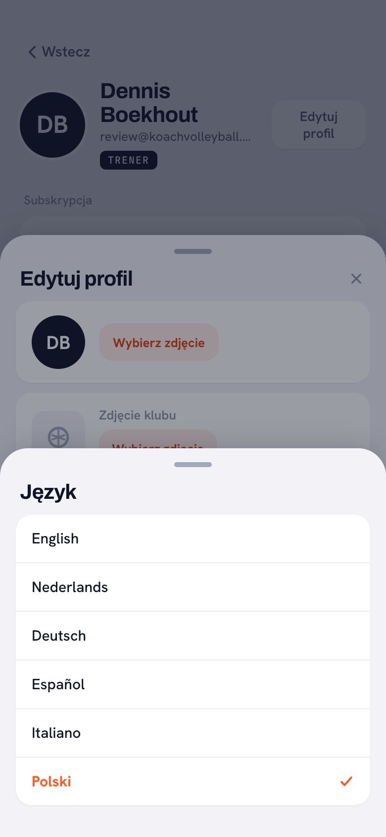 Ustawienie języka w aplikacji Koach: wybór spośród sześciu języków