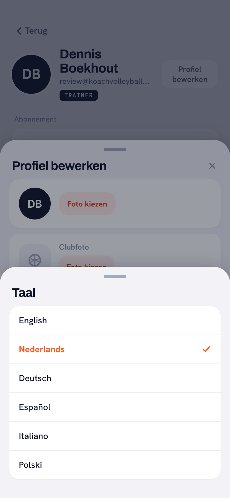 De taalinstelling in de Koach-app: keuze uit zes talen