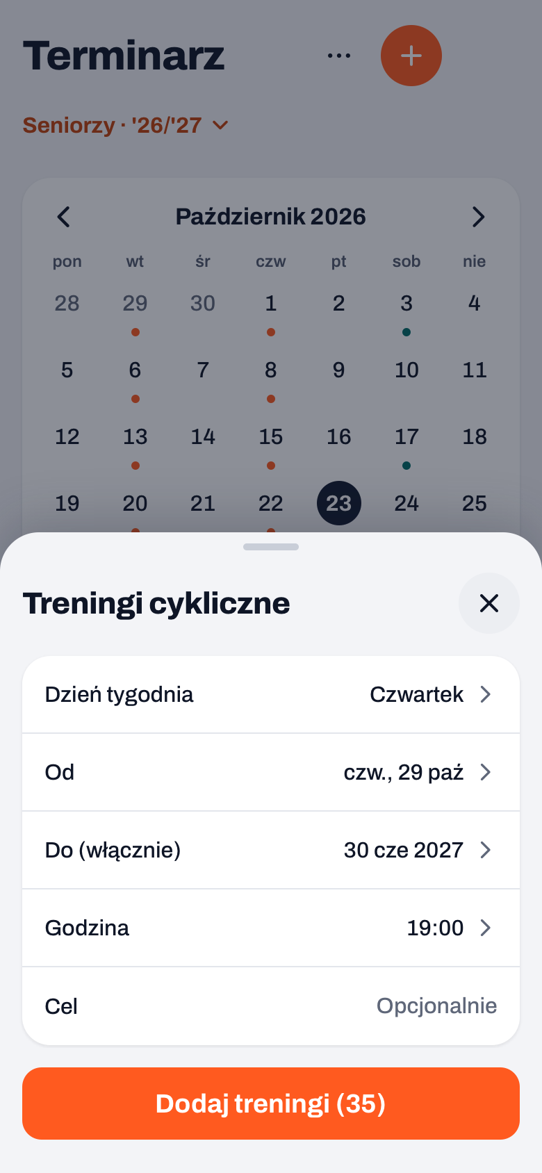 Okno Treningi cykliczne w Koach z wierszami Dzień tygodnia, Od, Do (włącznie), Godzina i Cel oraz przyciskiem z liczbą nowych treningów