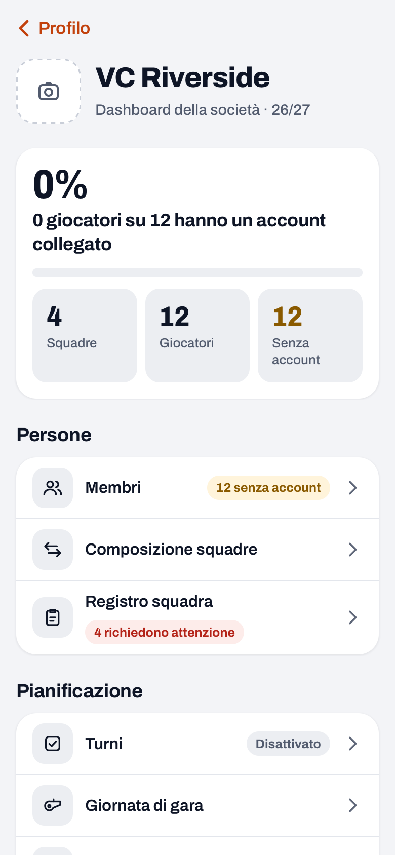 Dashboard della società in Koach con i riquadri Squadre, Giocatori e Senza account e il gruppo Persone