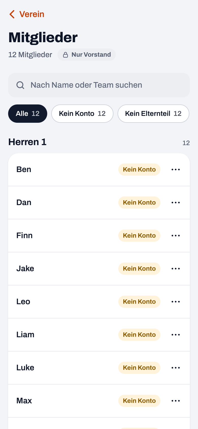 Mitglieder im Vereins-Dashboard von Koach: Suchfeld, Filter Alle, Kein Konto und Kein Elternteil, pro Spieler drei Punkte