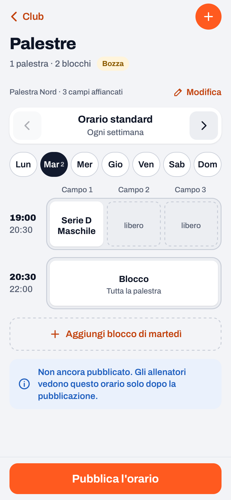 Palestre in Koach: Palestra Nord con tre campi, il martedì Serie D Maschile sul campo 1 e un blocco per tutta la palestra