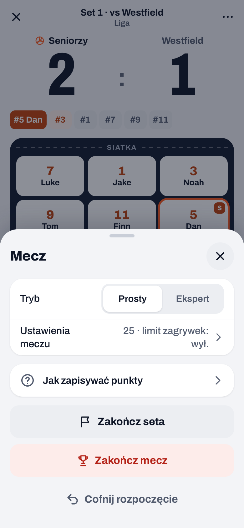 Panel Mecz w menu Więcej z trybem Prosty lub Ekspert, Ustawienia meczu, Zakończ seta, Zakończ mecz i Cofnij rozpoczęcie