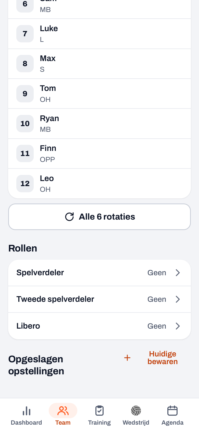 Het segment Opstellingen in de Koach-app: de bank, de knop Alle 6 rotaties en de rollen Spelverdeler, Tweede spelverdeler en Libero