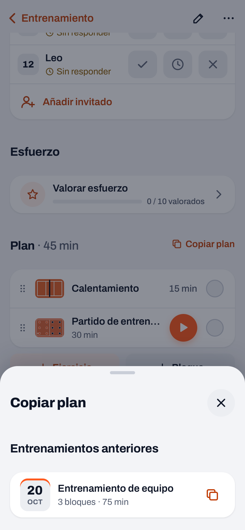 Hoja Copiar plan en Koach con, en Entrenamientos anteriores, un entrenamiento con el número de bloques y los minutos