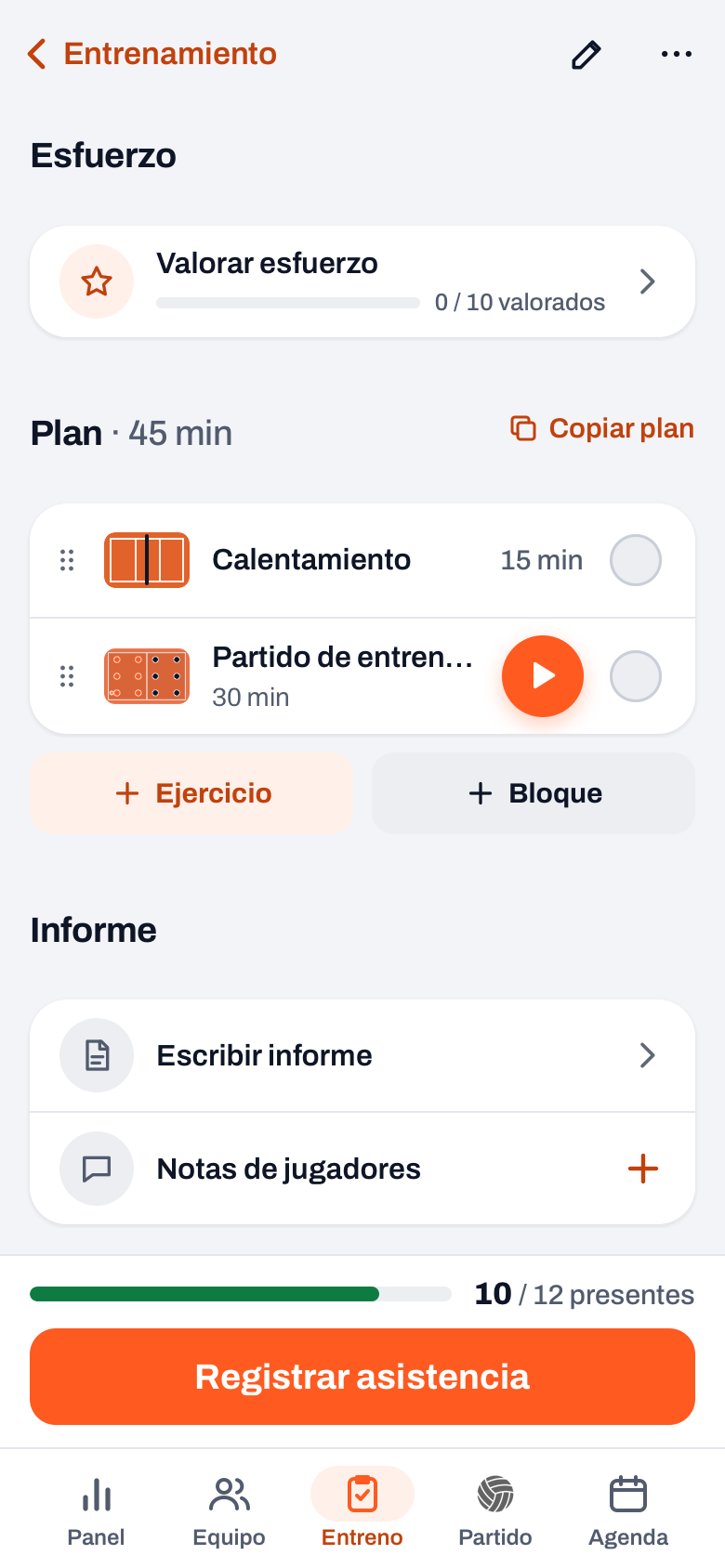 Plan de un entrenamiento en Koach: Plan · 45 min con Calentamiento y Partido de entrenamiento, los botones Ejercicio y Bloque y Copiar plan