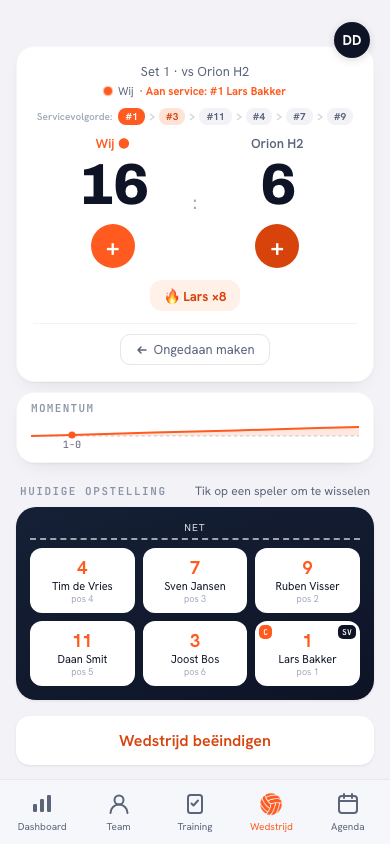 Het scorescherm van de Koach-app: grote knoppen voor punt voor ons en punt tegen, met setstand