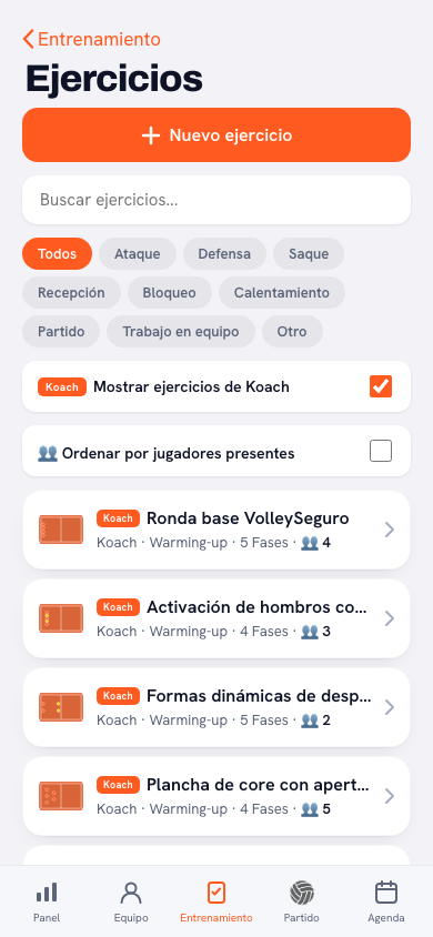 Biblioteca de ejercicios con filtro de entrenador: todos, Dennis, Mark, más el creador de cada ejercicio